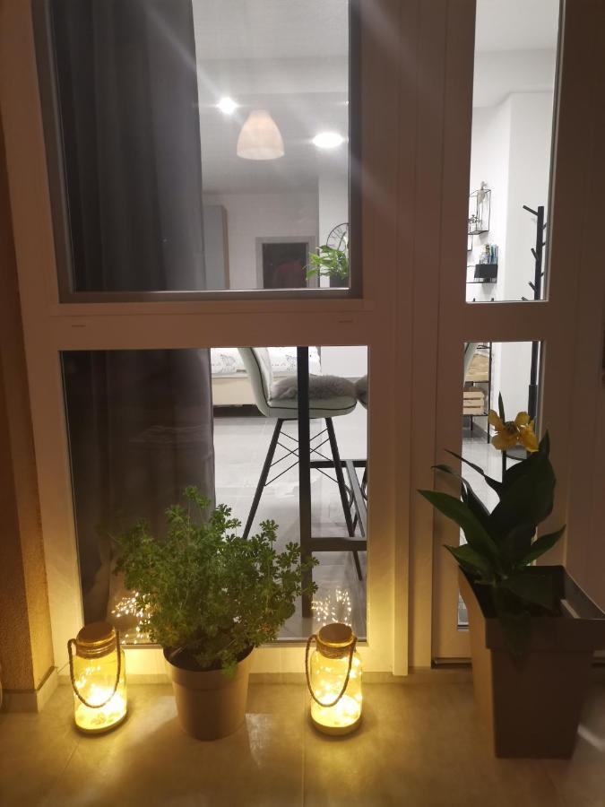 Cave With Free Parking Apartma *